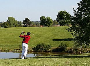 Golfpark Romantische Straße Dinkelsbühl im Grün